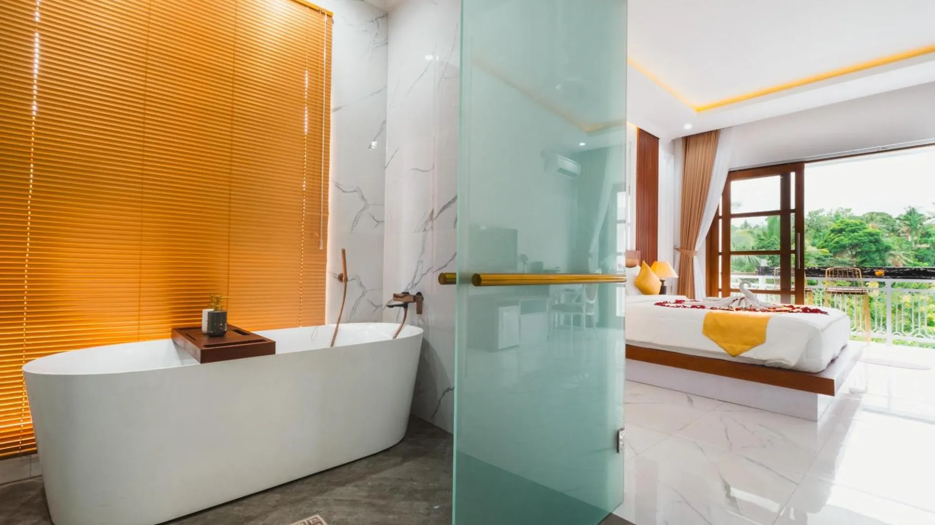 Royal Maharani Payogan Bed & Breakfast Ubud  Indonesia