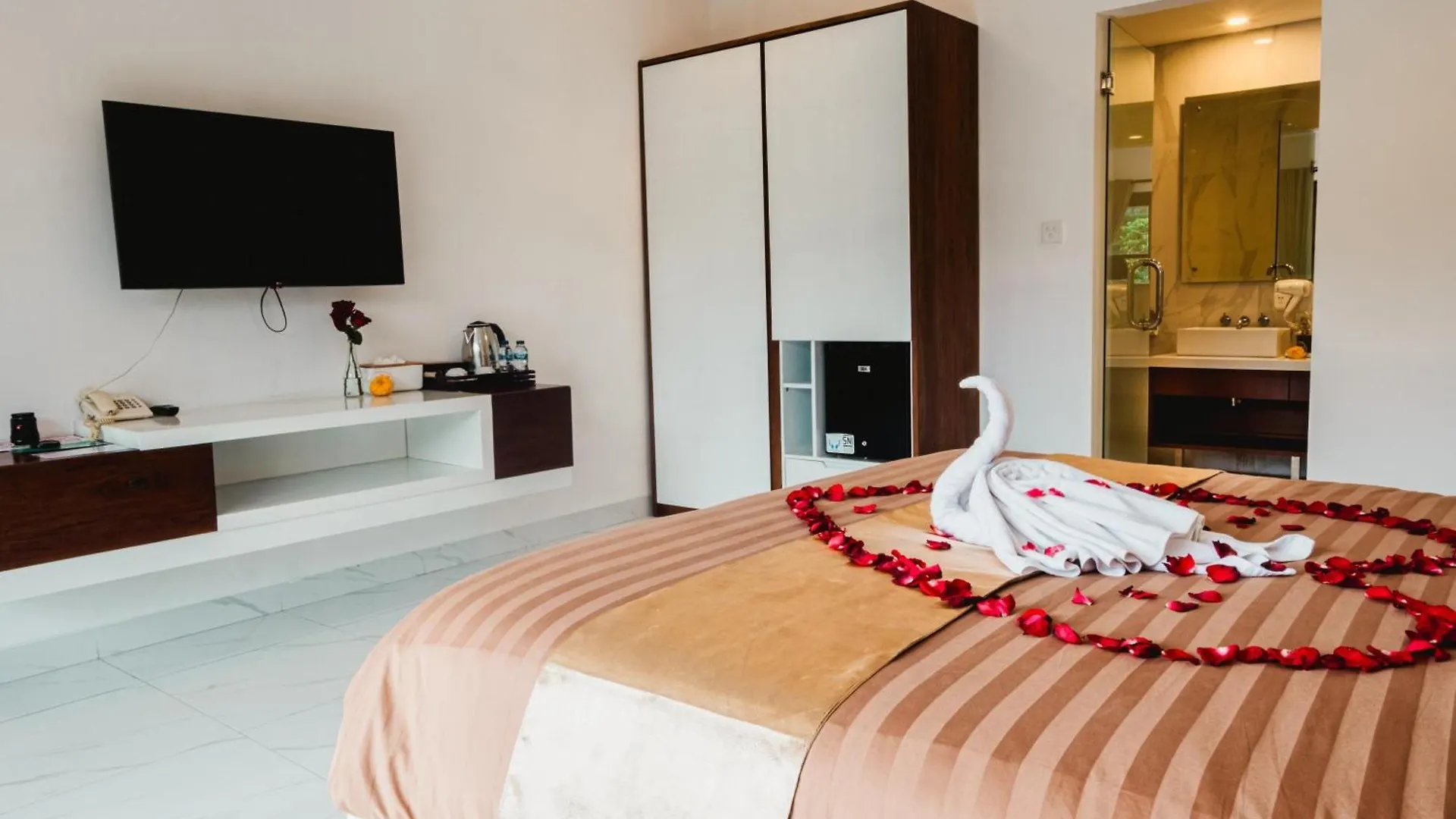 Royal Maharani Payogan Bed & Breakfast Ubud  Indonesia