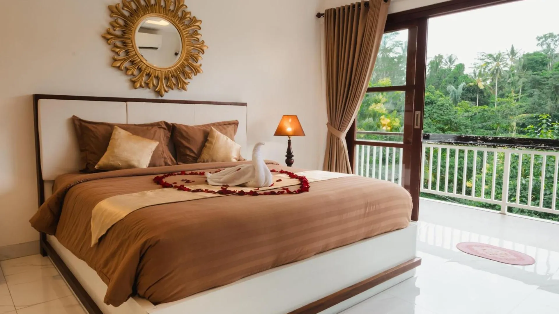 Royal Maharani Payogan Bed & Breakfast Ubud  Indonesia